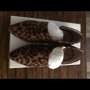 Leopard booties 🖤 make an offer! Bundle and save